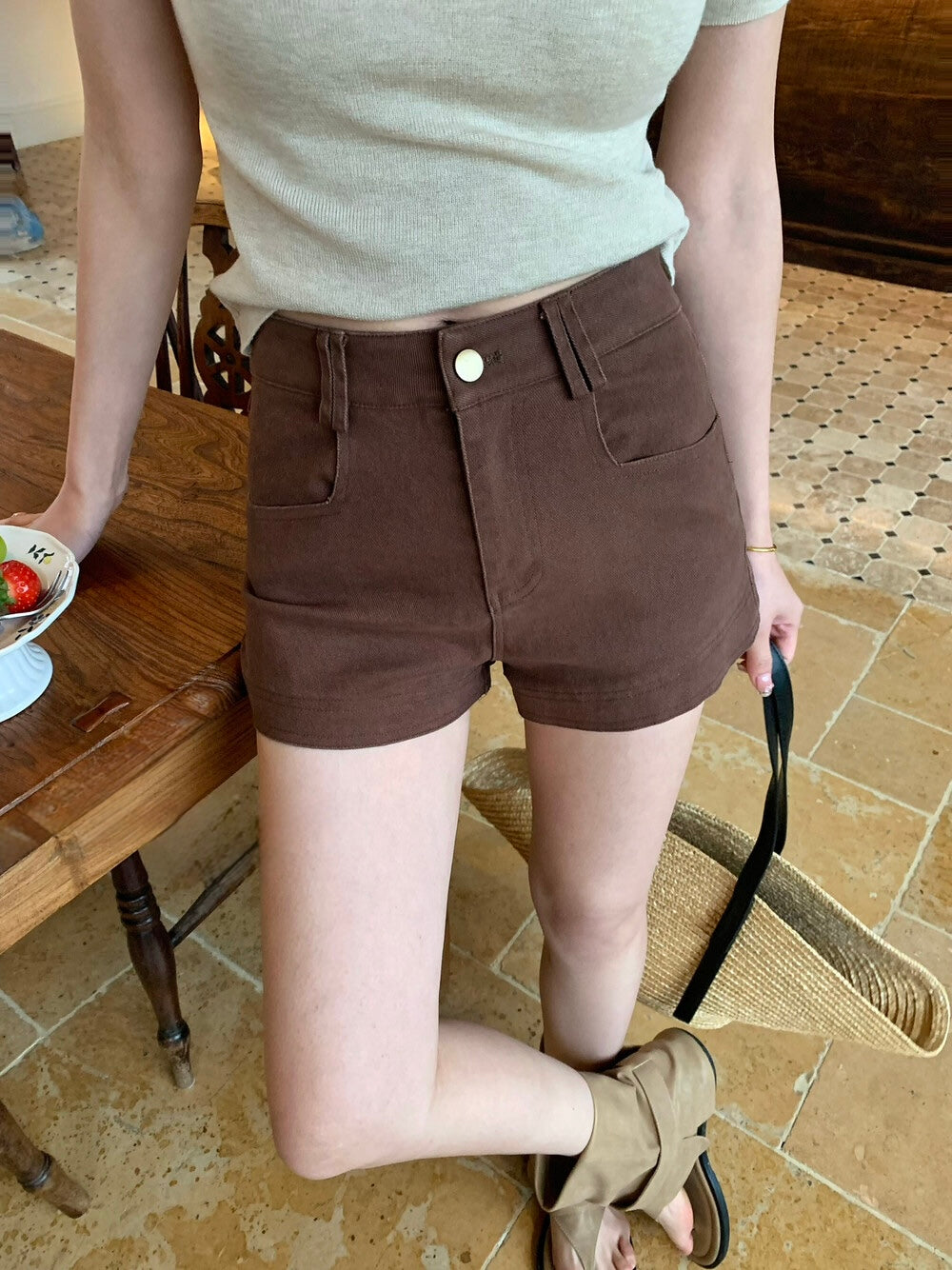 Luna Short