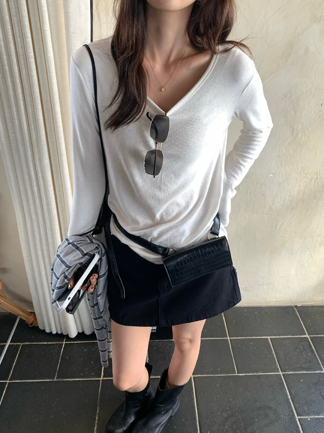 Elise Soft V-Neck Top