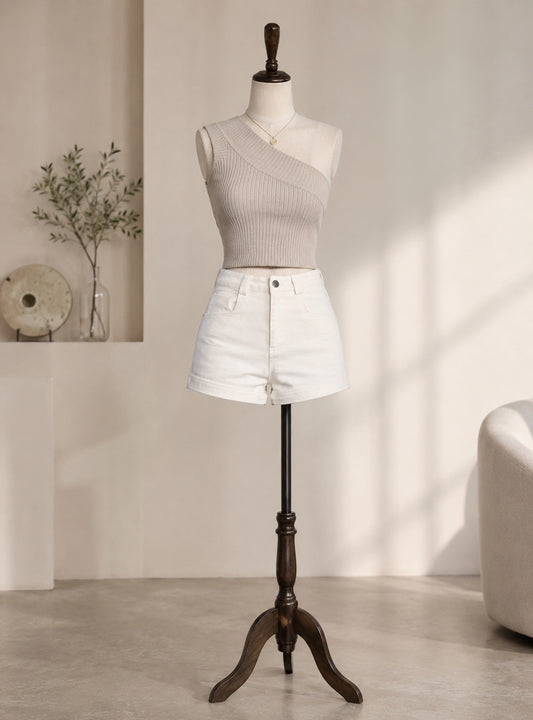 Luna Short