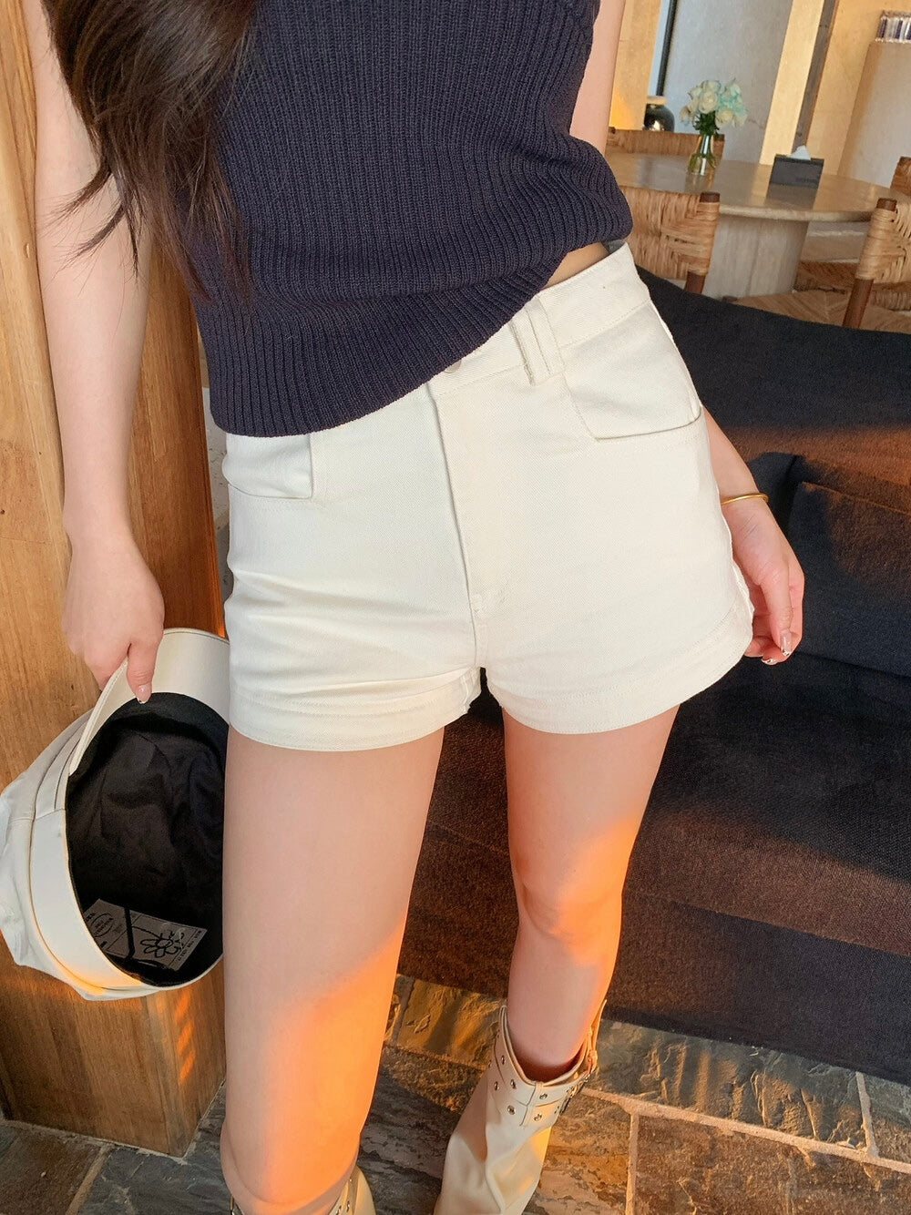 Luna Short